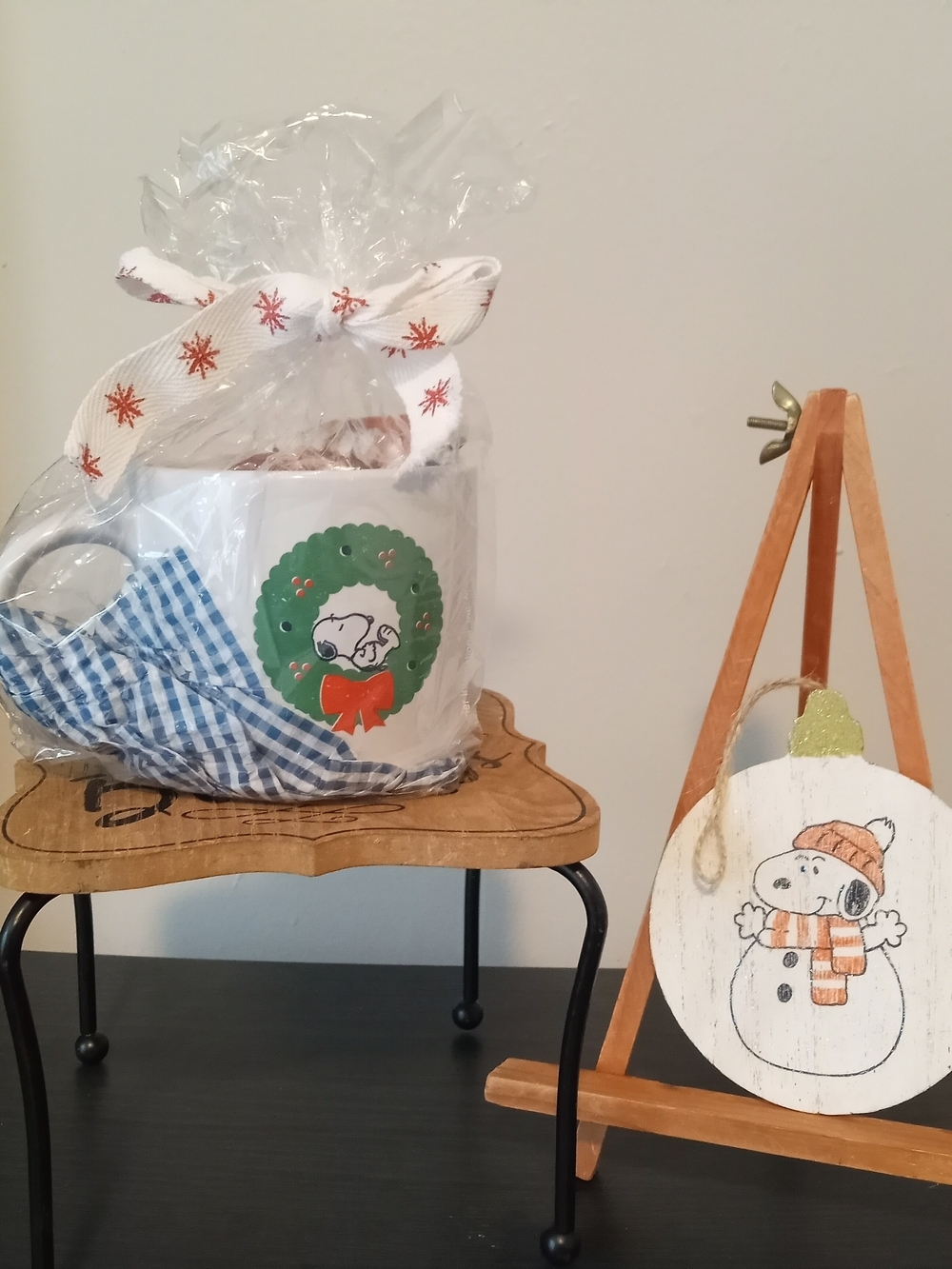 Holiday Snoopy Wreath Ceramic Mug - Festive Gift Set ~ Free Shipping! ☆